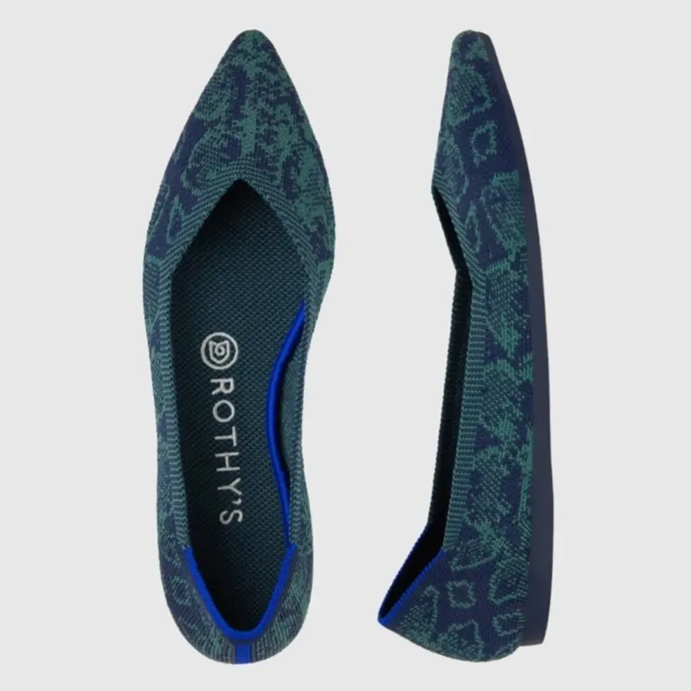Rothy’s point emerald green snake size 6 woman’s flat shoes